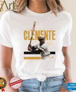 Roberto Clemente Pittsburgh Pirates signature Legend shirt