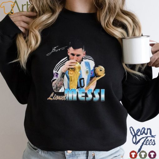 Signature Design Lionel Messi Kissing World Cup 2022 Argentina Football Shirt