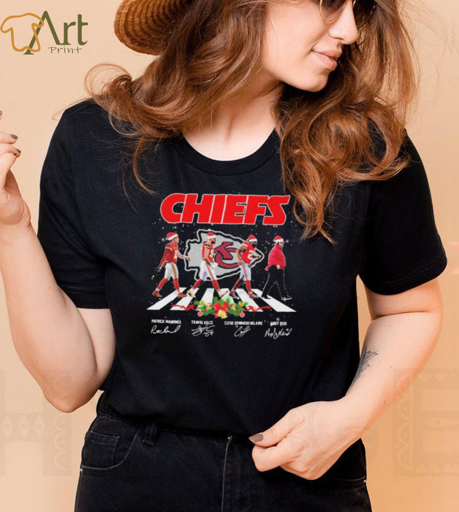 The Chiefs Christmas Patrick Mahomes Travis Kelce Clyde Edwards Helaire And Andy Reid Abbey Road Signatures Shirt