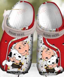 Top selling Item  Snoopy Characters Rubber Unisex Crocs Crocband Clog