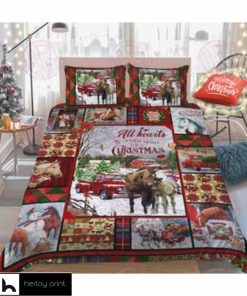 All Hearts Come Home For Christmas, Horse Quilt Bed Set